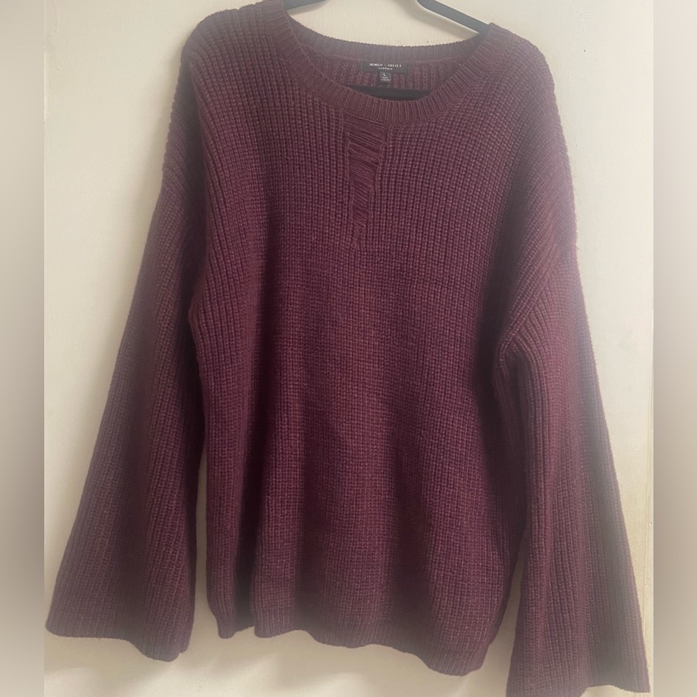 Romeo & Juliet Sweater